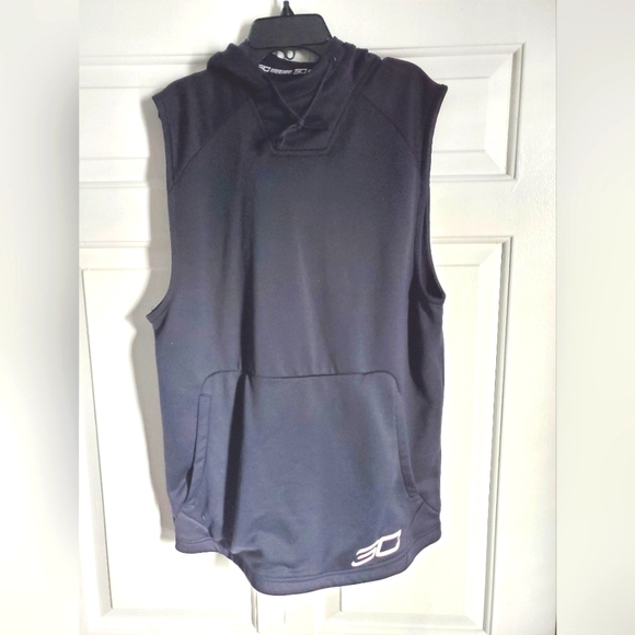 Under Armour Other - Under Armour- Steph Curry Tank Sweater